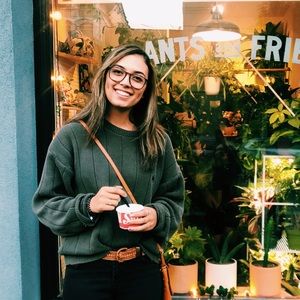 Meet your Posher, Ciera